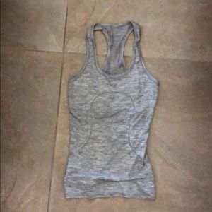 Lululemon gray tank top